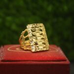 Mantasa Ring Gold Colour